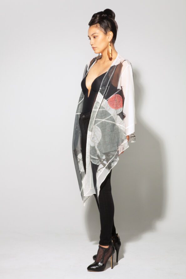 Tree kimono black with dots left front