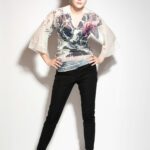 Tree-kimono-black-with-lace