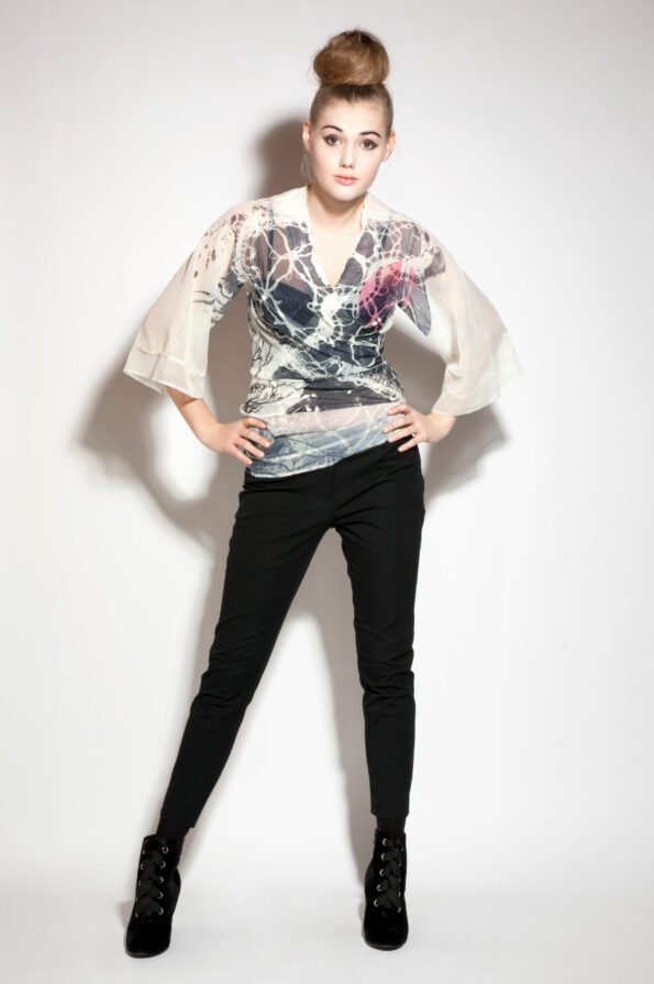 Tree-kimono-blck-with-lace–wrapped