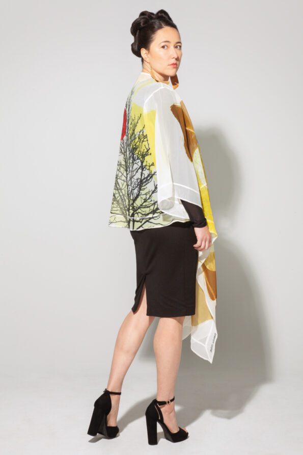 Tree kimono wasabi with dots back